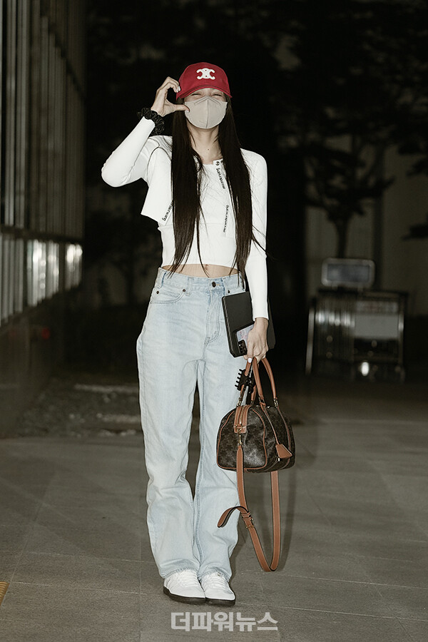 블랙핑크리사,김포국제공항출국