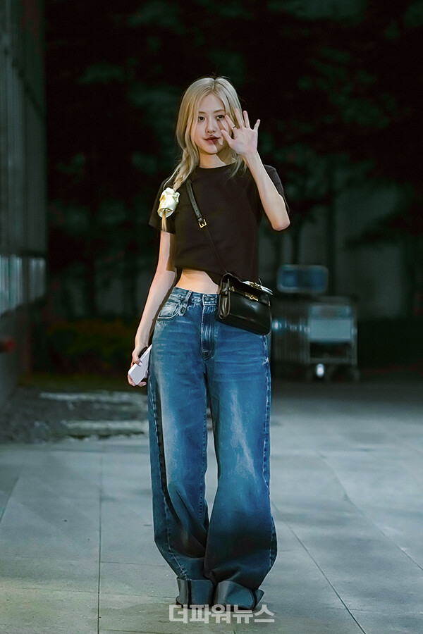 블랙핑크로제,김포국제공항출국