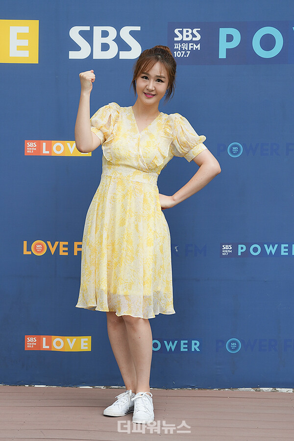 윤수현,SBS라디오출근길