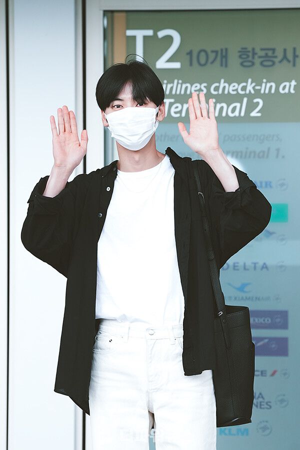 황민현,인천국제공항출국
