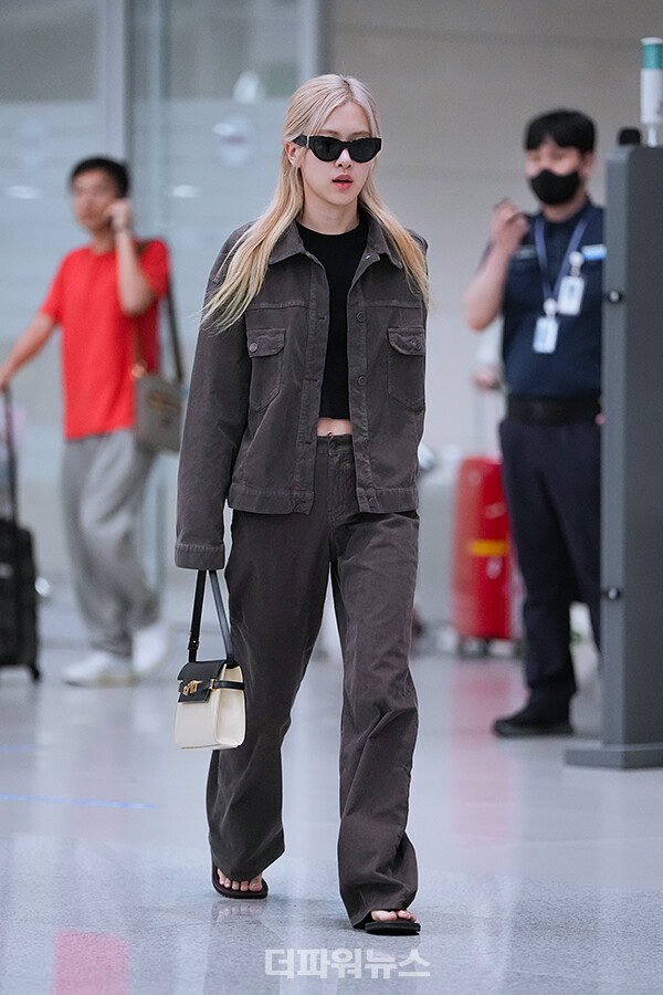 블랙핑크로제,인천국제공항입국
