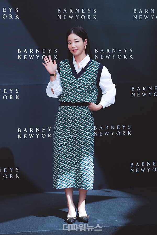 기은세,포토월행사