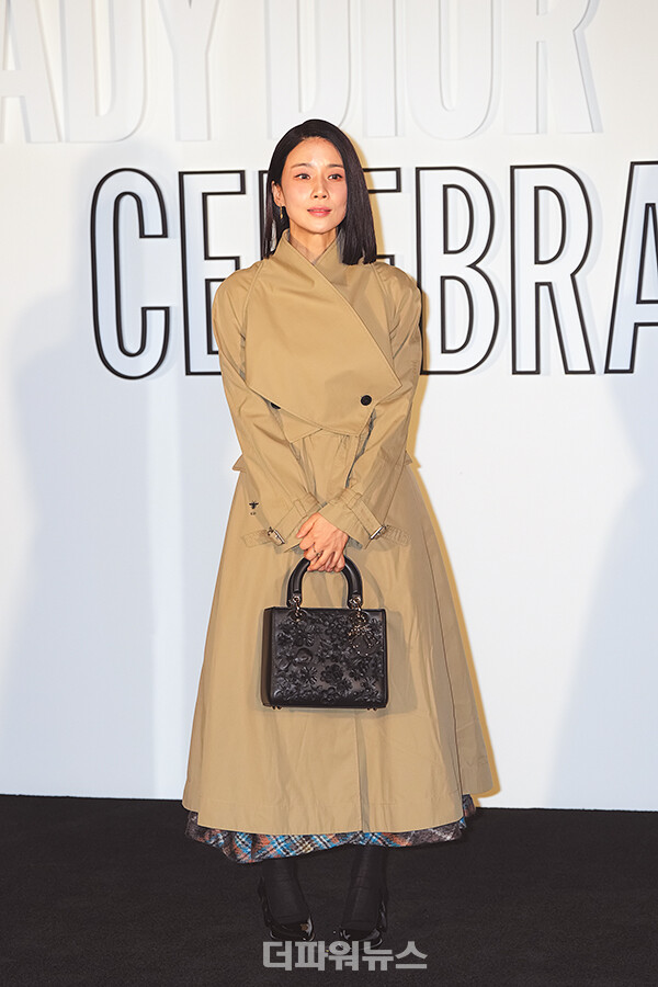 이보영,포토월행사