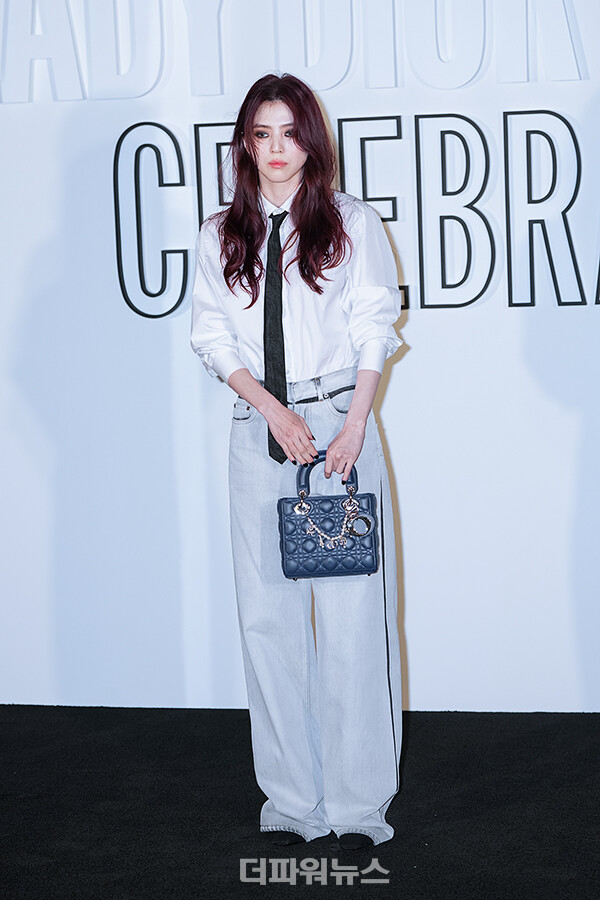 한소희,포토월행사