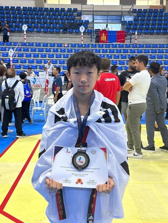 아시아 카엣 태권도 대회 우승 부산 영남중 이채우 선수.(사진제공=부산 기장군)