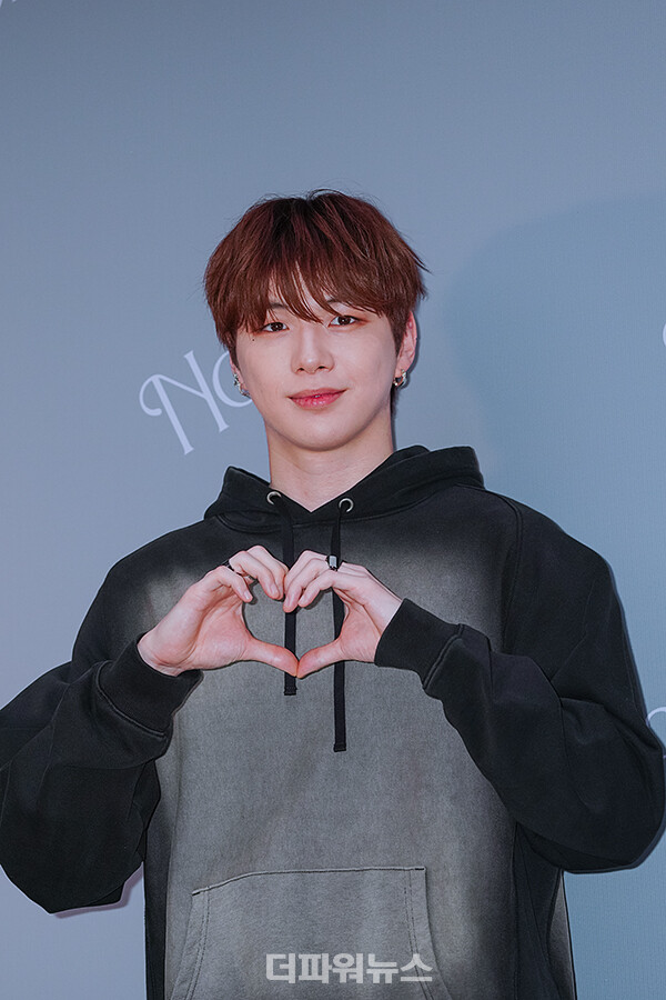 강다니엘,포토월행사