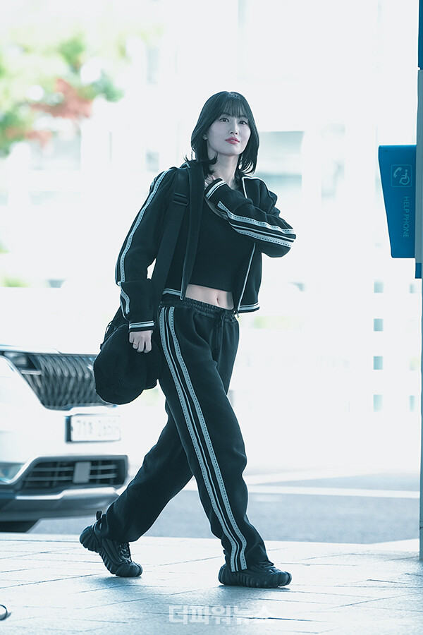 트와이스모모,인천국제공항출국