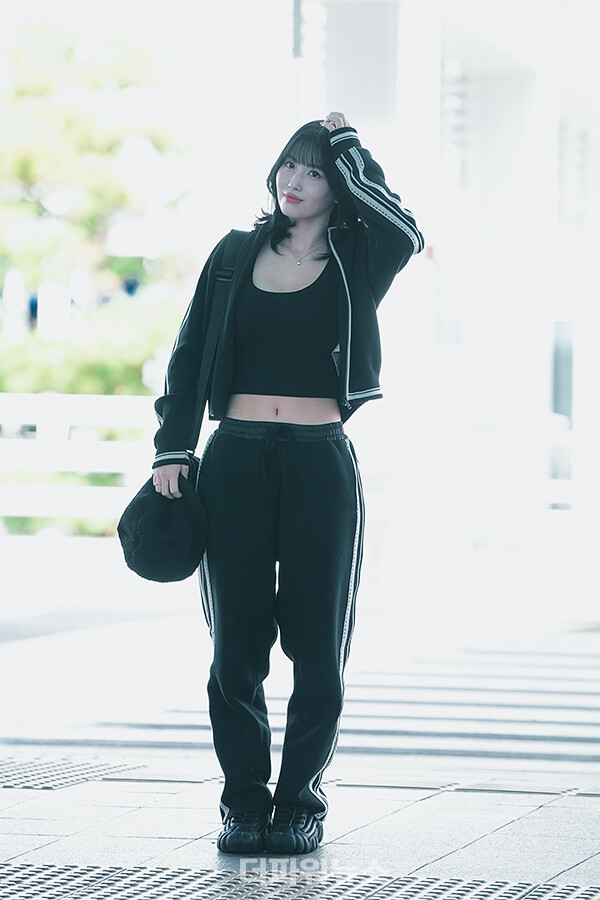 트와이스모모,인천국제공항출국