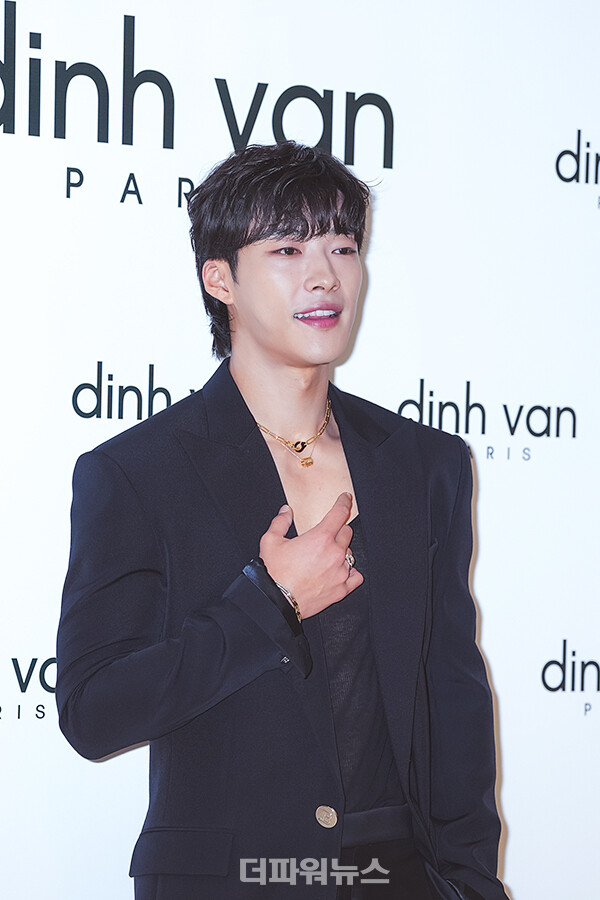 우도환,포토월행사