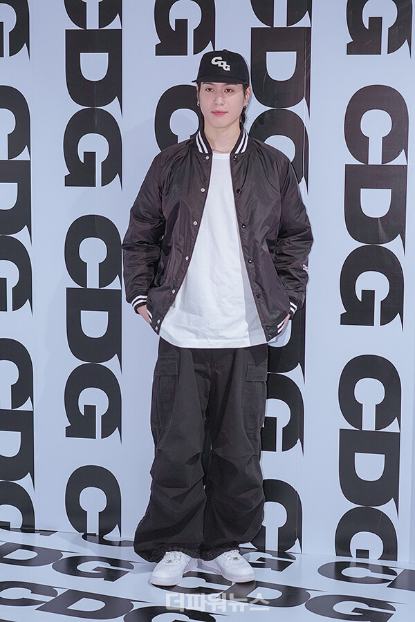 유겸,포토월행사