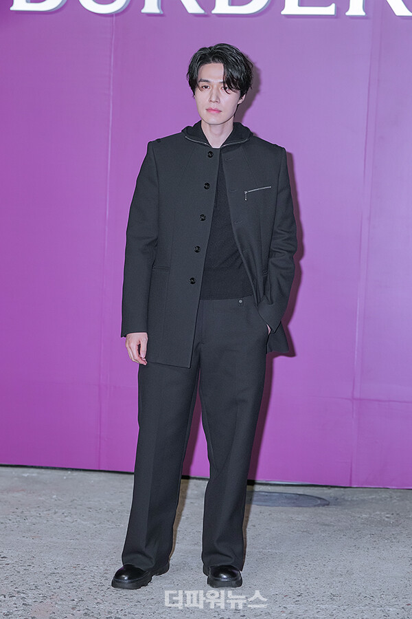 이동욱,포토월행사