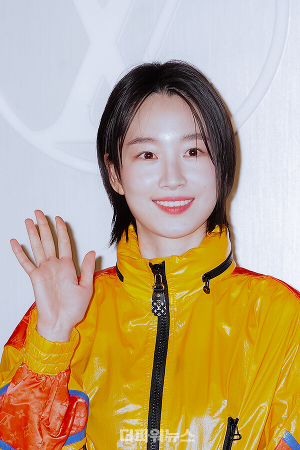 원지안,포토월행사