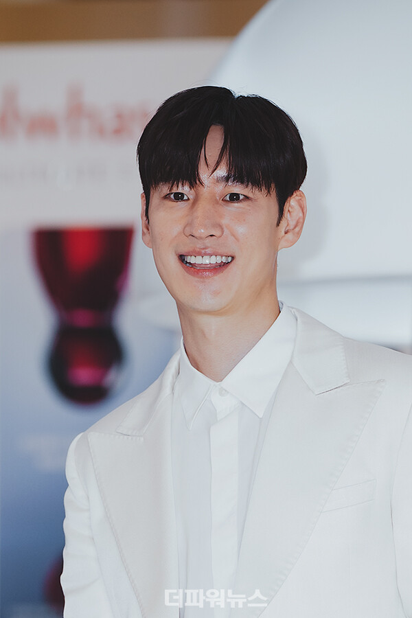 이제훈,포토월행사