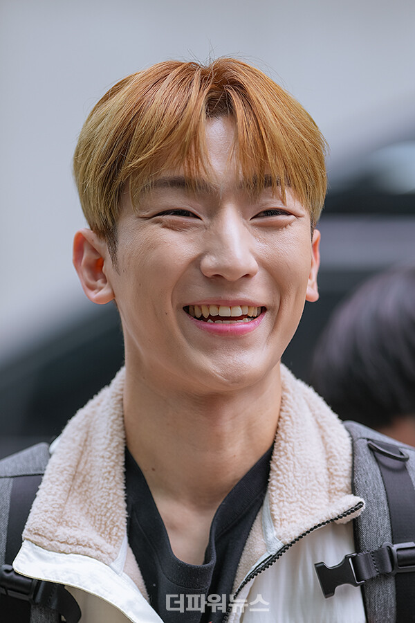 멜로망스정동환,방송국출근길