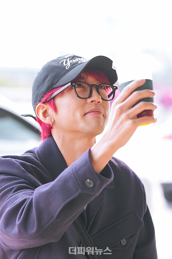 이승윤,김포국제공항출국