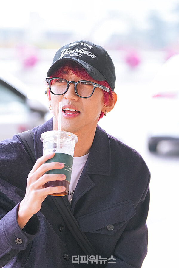 이승윤,김포국제공항출국