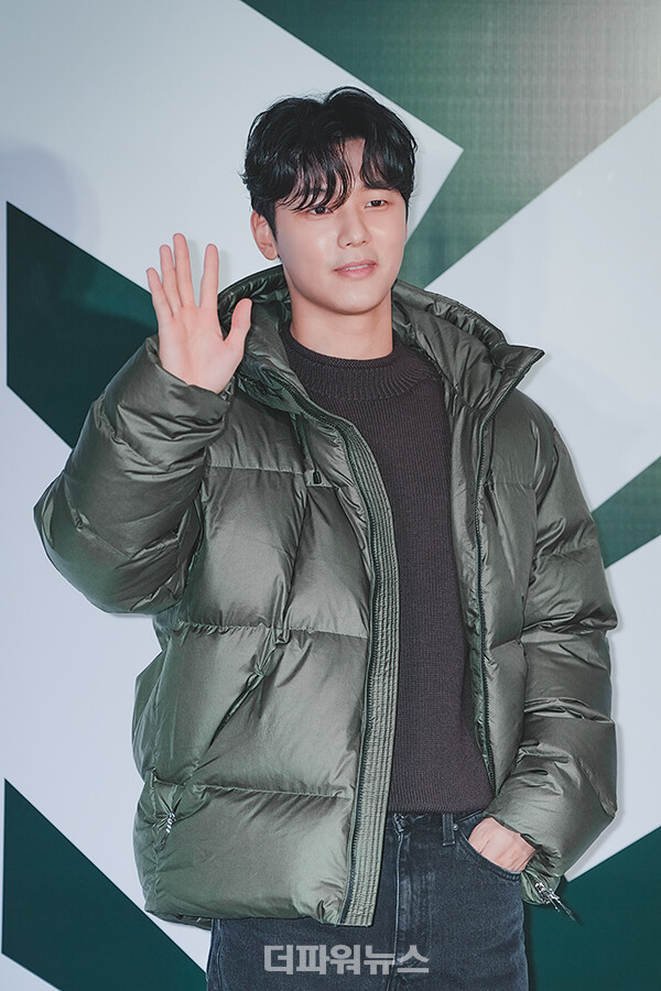 강민혁,포토월행사