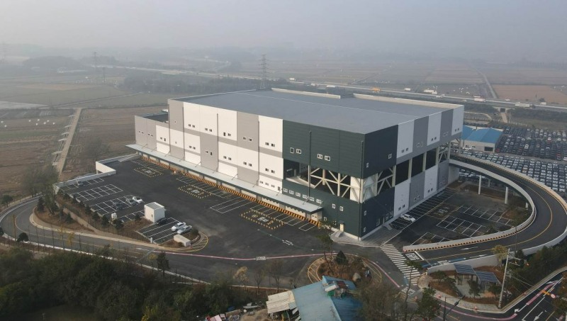 MQ로지스큐브 평택석정 물류센터.(사진=KBI건설)