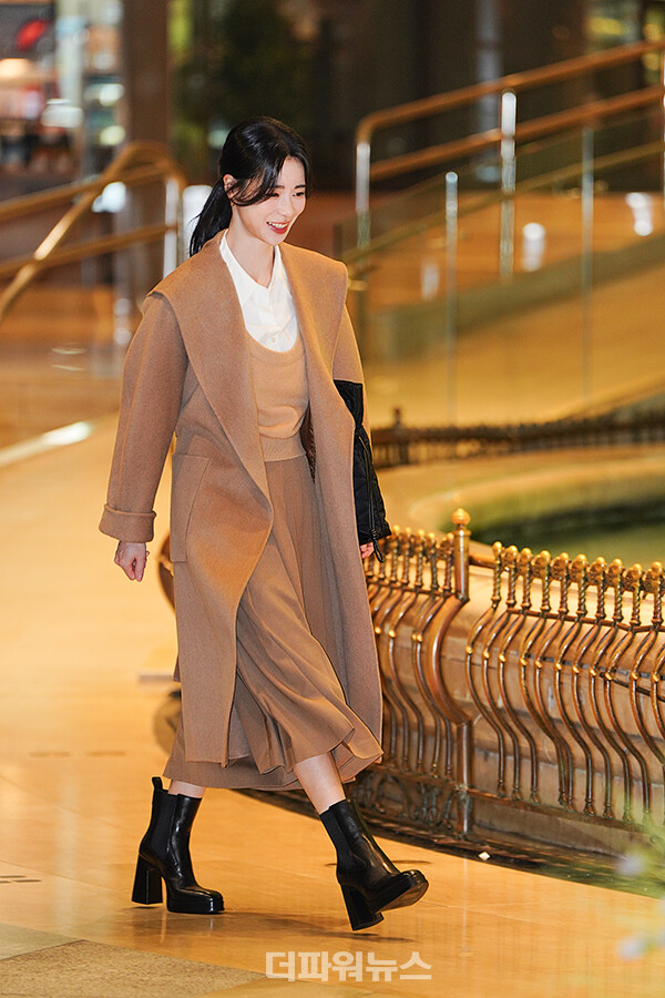 임지연,포토월행사