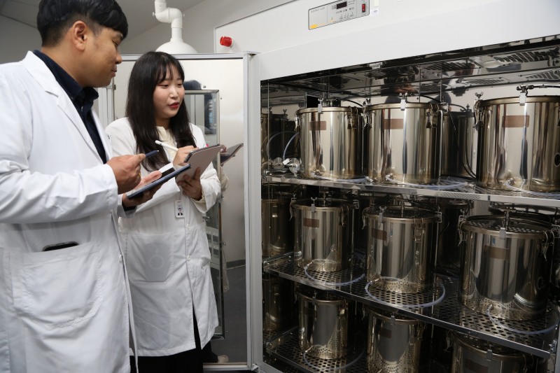 한샘연구소 업계 유일 화학·역학분야 KOLAS 공인시험기관 인증 획득 전경.(사진=한샘)