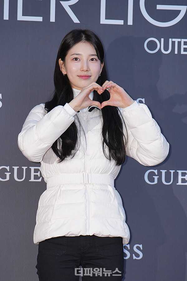 수지,포토월행사