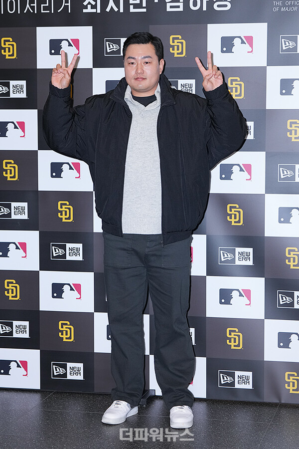 최지만,포토월행사