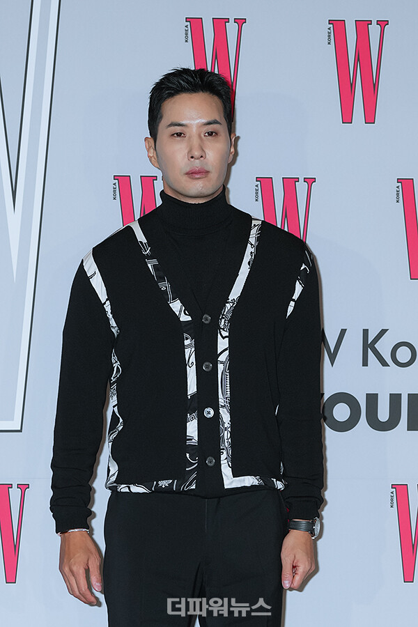 김지석,포토월행사