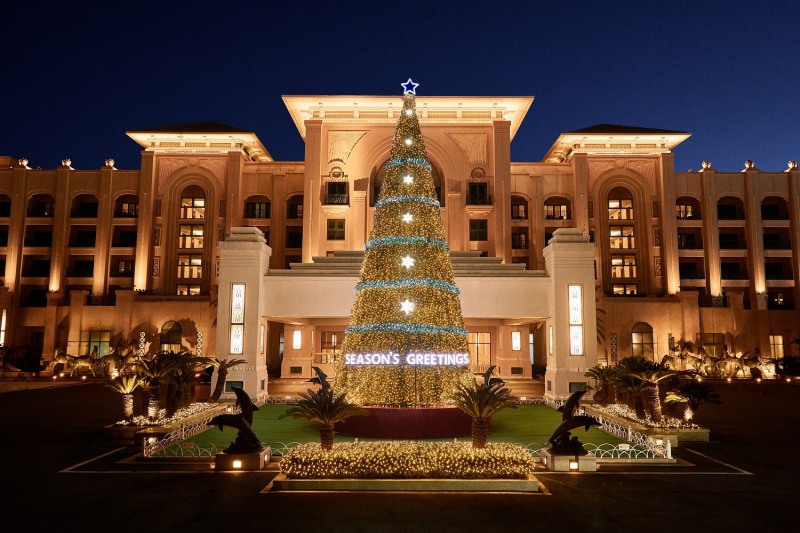 롯데호텔 제주 크리스마스 트리 전경.(사진=롯데호텔앤리조트)