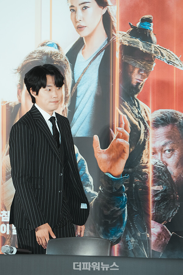 류준열,영화'외계인2부'언론시사회