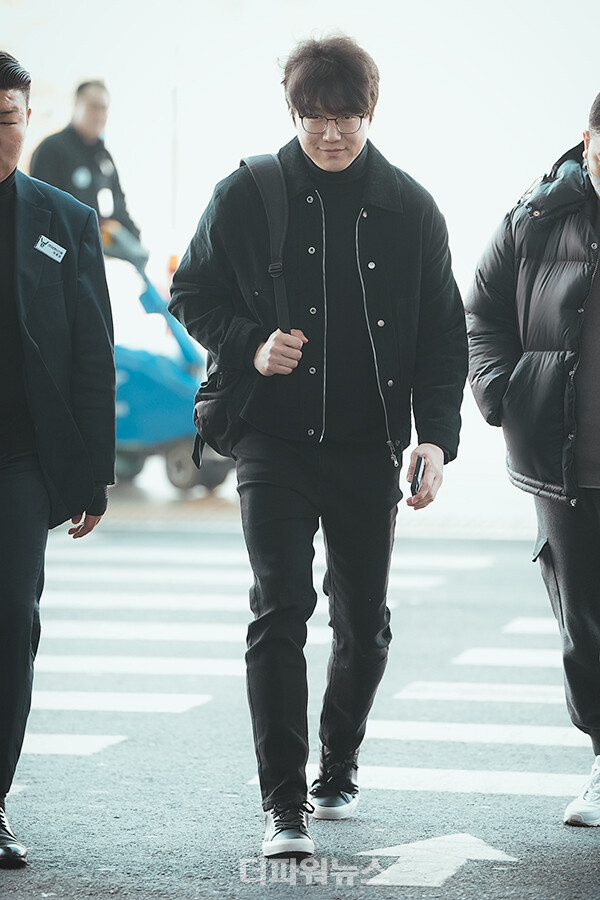 성시경,인천국제공항출국