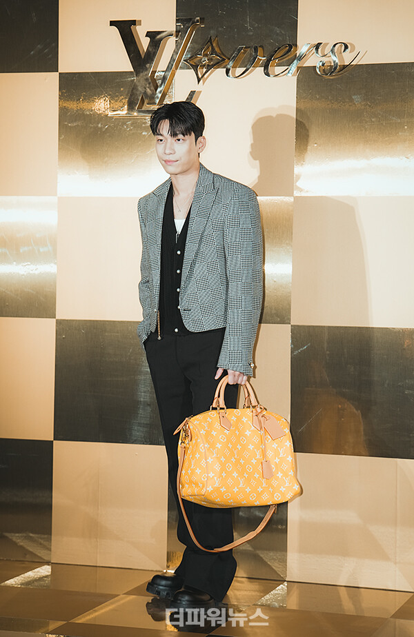 위하준,포토월행사