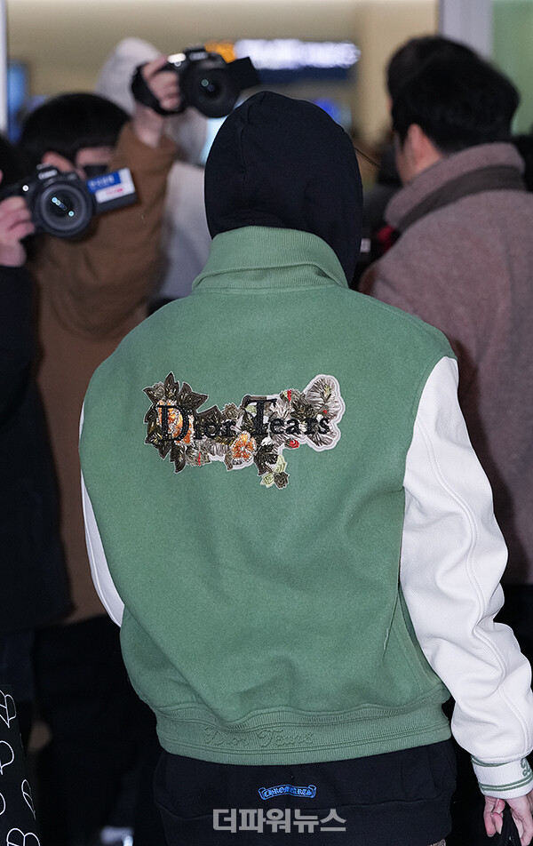 블랙핑크리사,인천국제공항출국