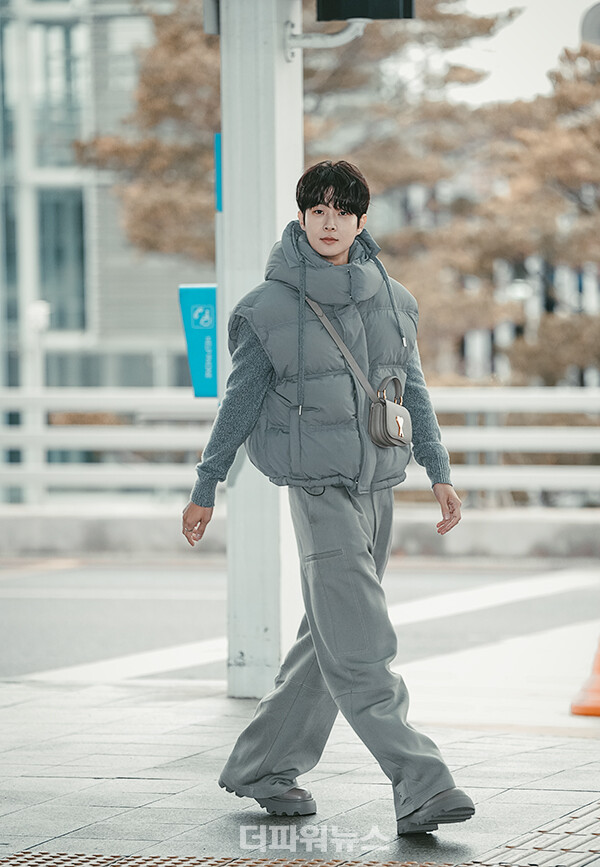 최우식,인천국제공항출국