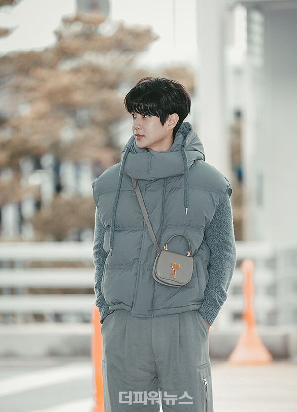 최우식,인천국제공항출국