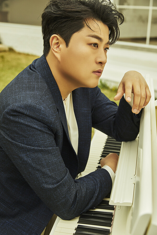 김호중, 대선배 진성도 감동한 ‘의리남’…KBS 설 대기획 ‘진성쇼’ 출연