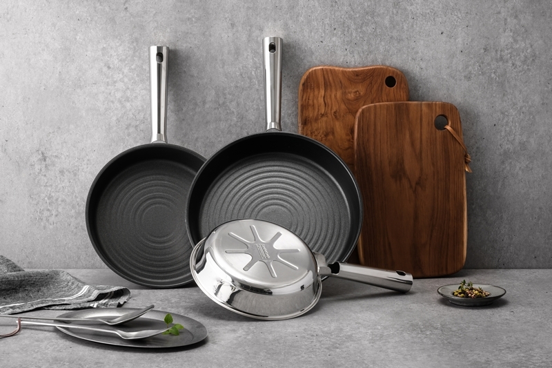 락앤락, 신제품 ‘슈트 스텐 프라이팬’ 런칭