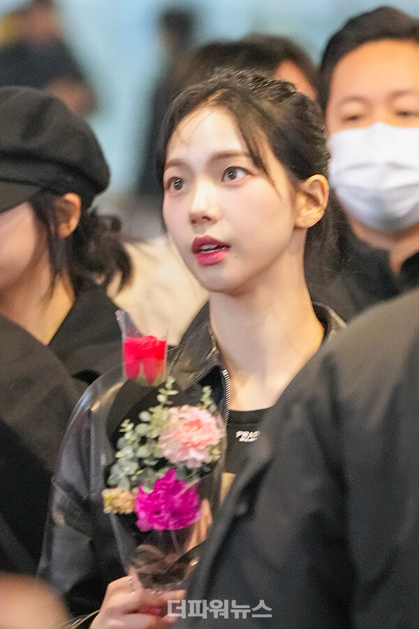 에스파카리나,인천국제공항입국