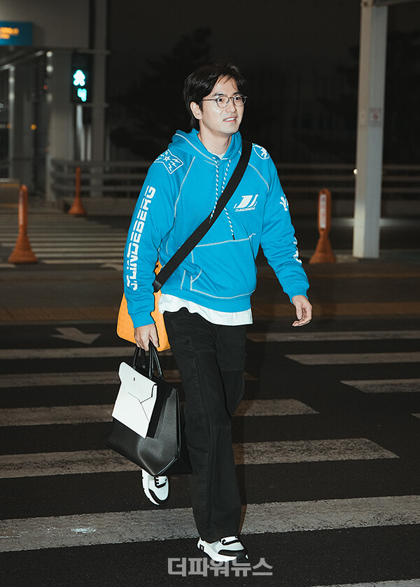 이진욱,인천국제공항출국