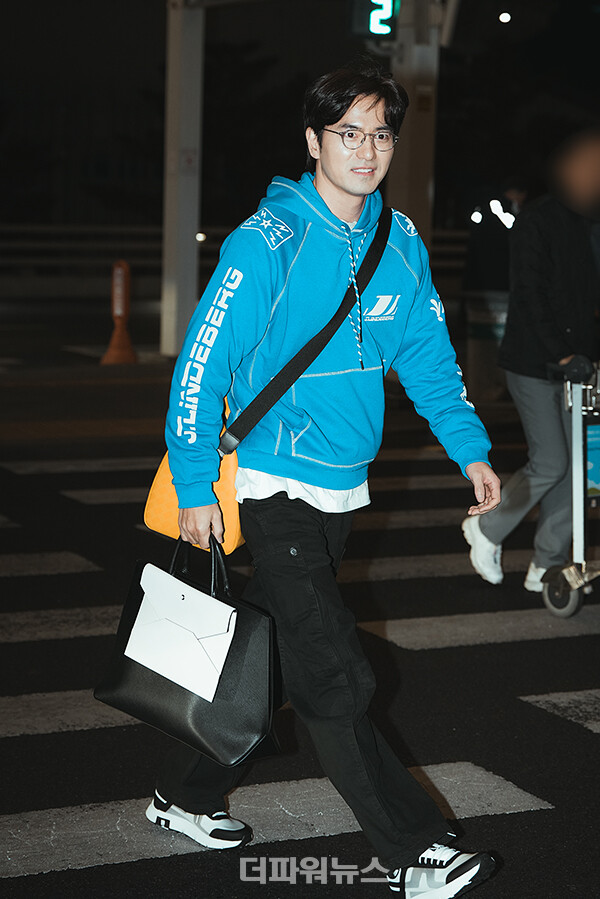 이진욱,인천국제공항출국