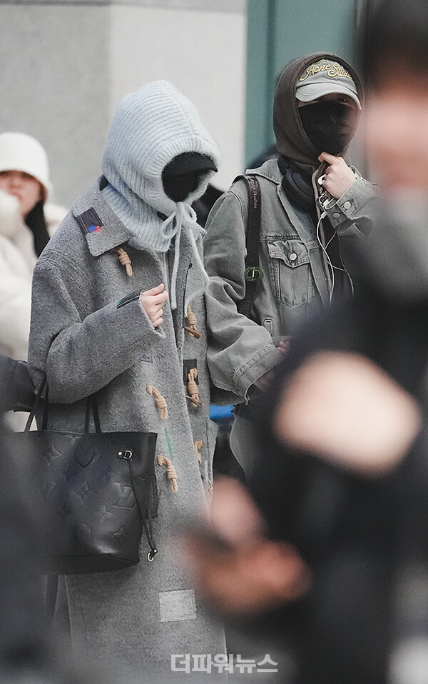 르세라핌사쿠라-허윤진,인천국제공항입국