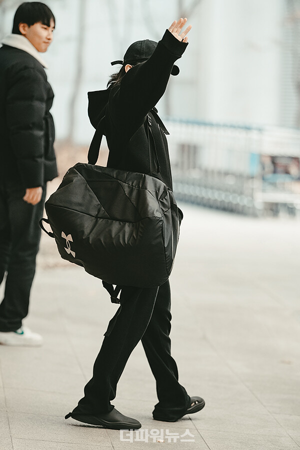 세븐틴우지,김포국제공항입국