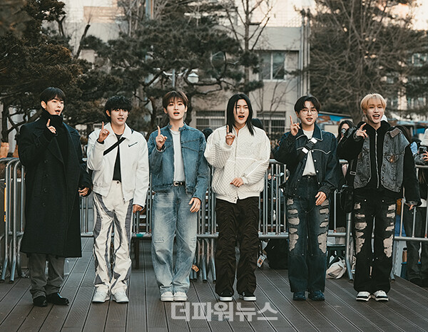 온리원오브,KBS뮤직뱅크출근길