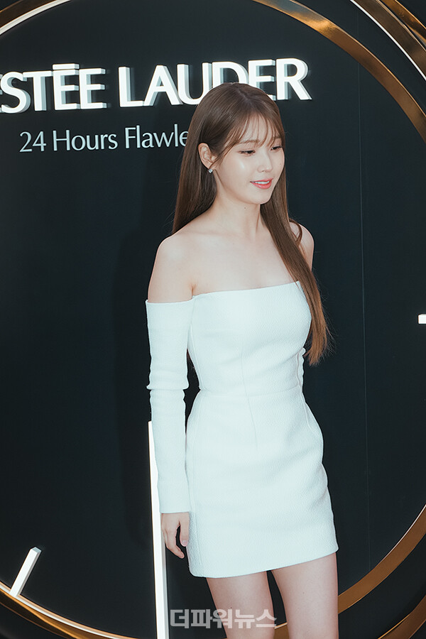 아이유,포토월행사