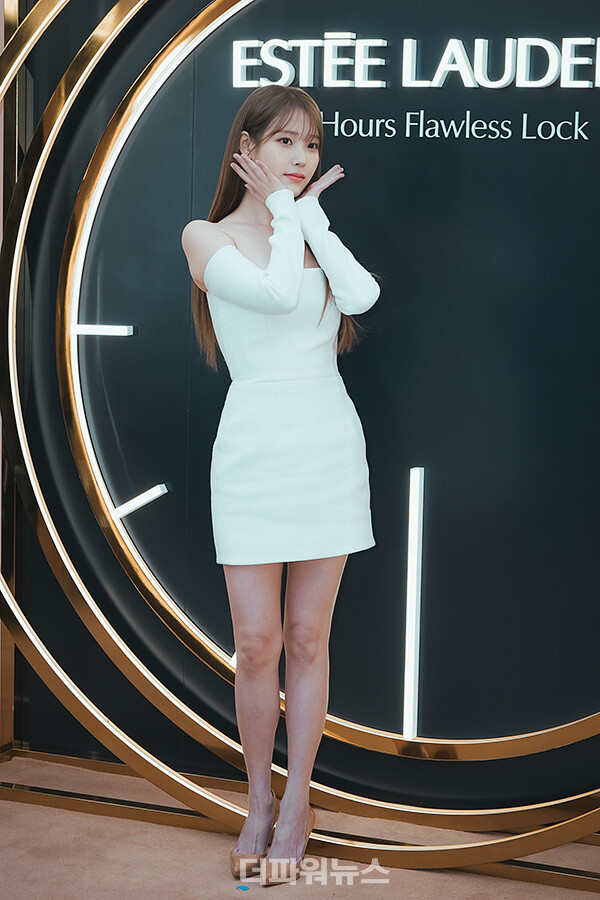 아이유,포토월행사