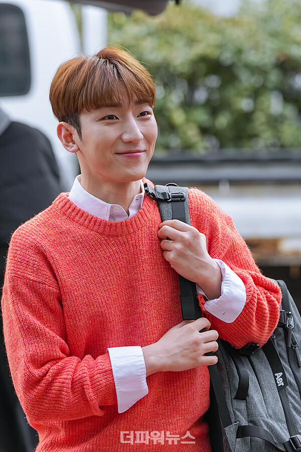 정동환,더시즌즈-이효리의레드카펫출근길