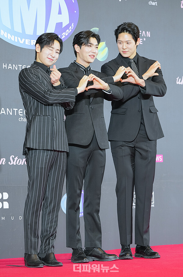 리베란테,포토월행사