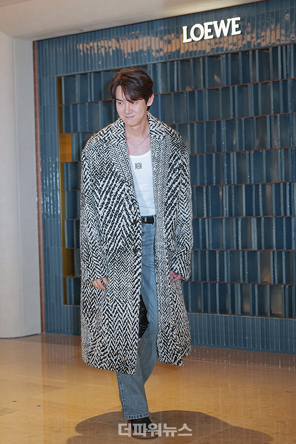 유연석,포토월행사