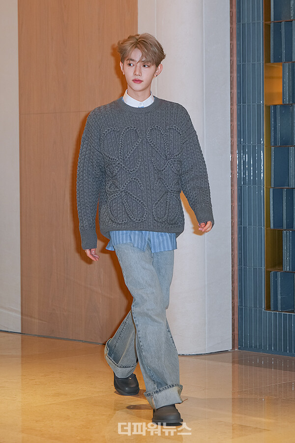 제로베이스원장하오,포토월행사