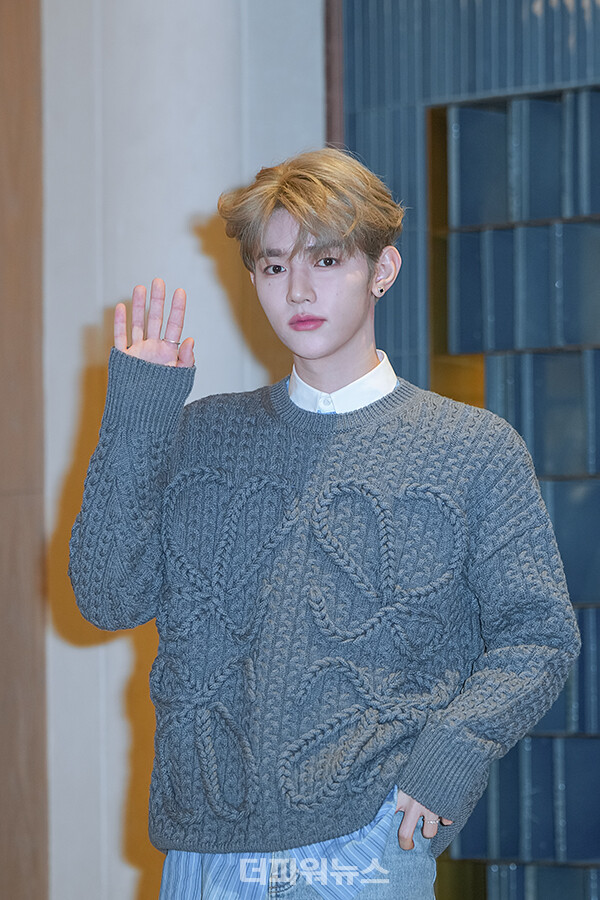 제로베이스원장하오,포토월행사