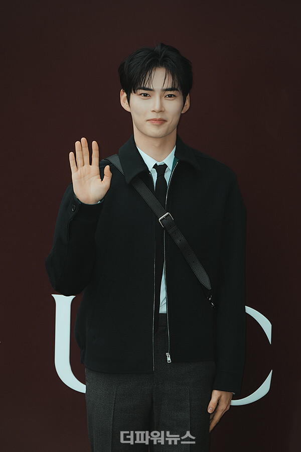 제로베이스원한빈,포토월행사